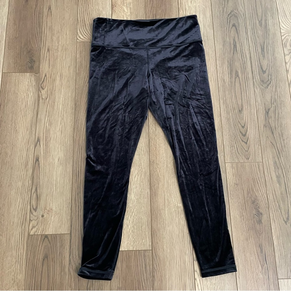 Athleta Elation‎ Ultra High Rise Tight Black Velvet